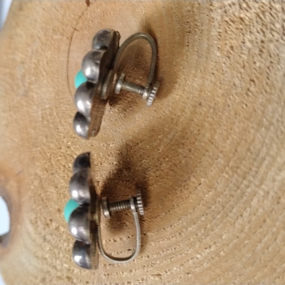 c'30s-'40s S'Western Sterling Silver Turquoise Flower Screwback Earrings VINTAGE - Picture 5 of 10